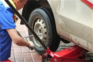 丽江附近拖车24小时服务热线电话